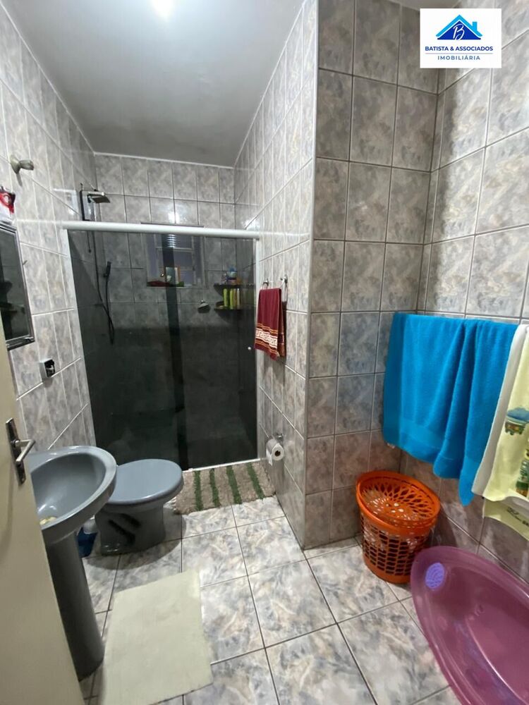 Casa, 3 quartos, 215 m² - Foto 4