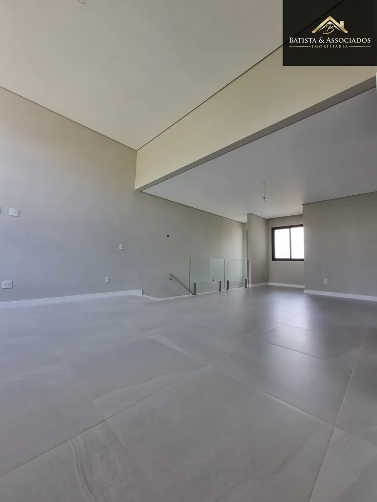 Casa, 3 quartos, 222 m² - Foto 3