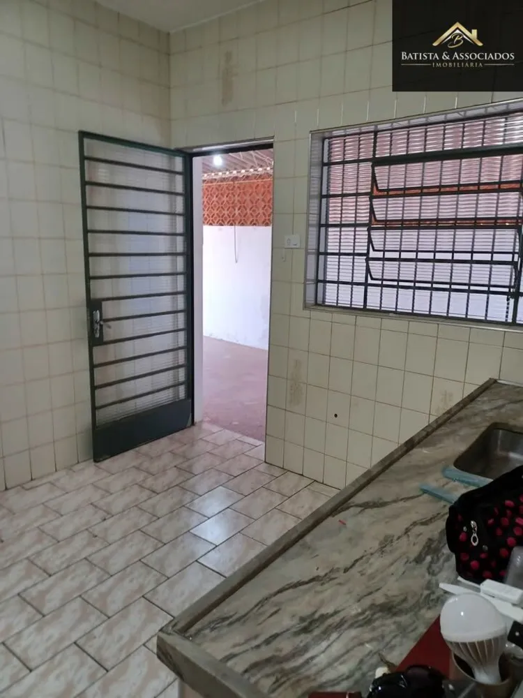 Casa, 3 quartos, 220 m² - Foto 13