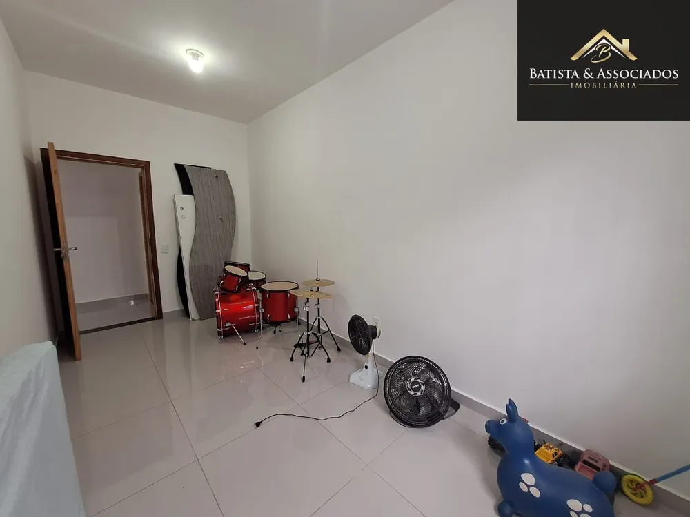 Casa, 3 quartos, 130 m² - Foto 2
