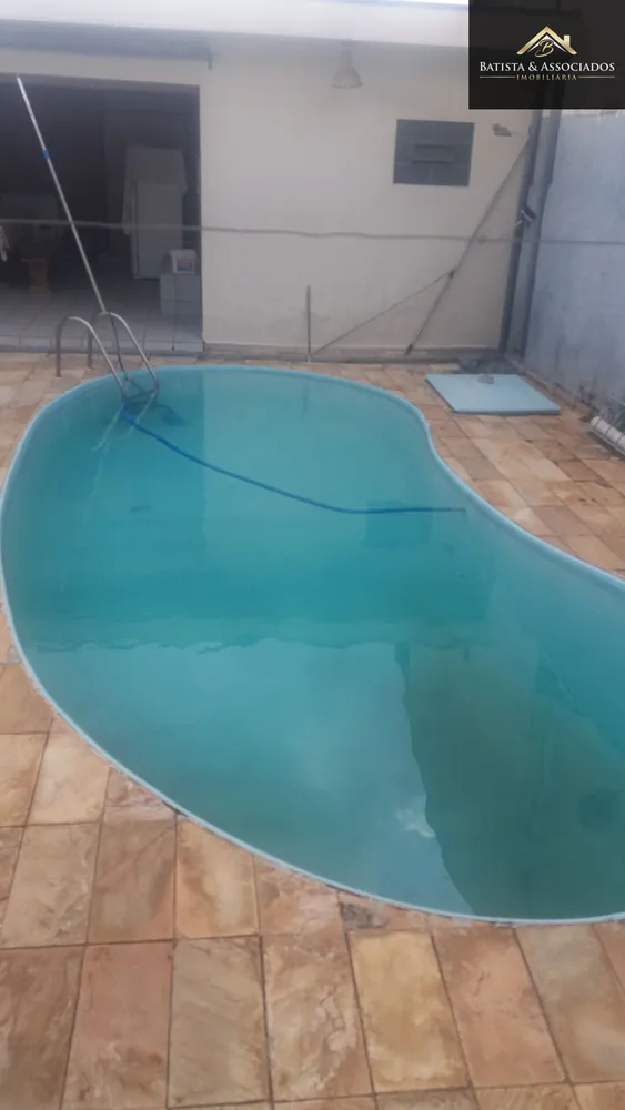 Casa, 3 quartos, 227 m² - Foto 3