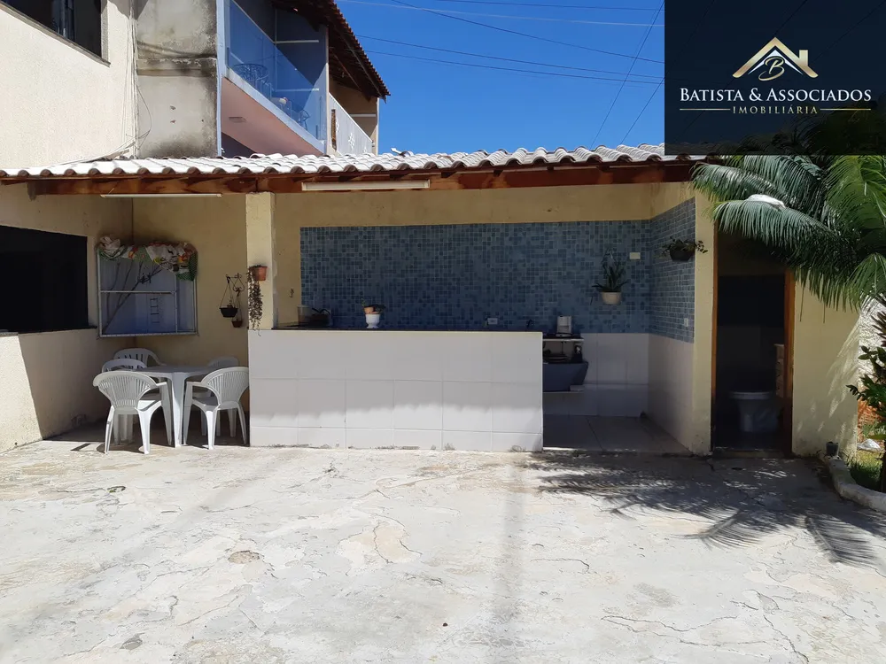 Sobrado, 3 quartos, 272 m² - Foto 1
