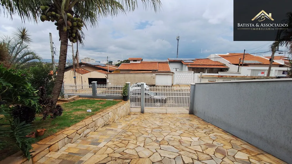 Casa, 3 quartos, 236 m² - Foto 1