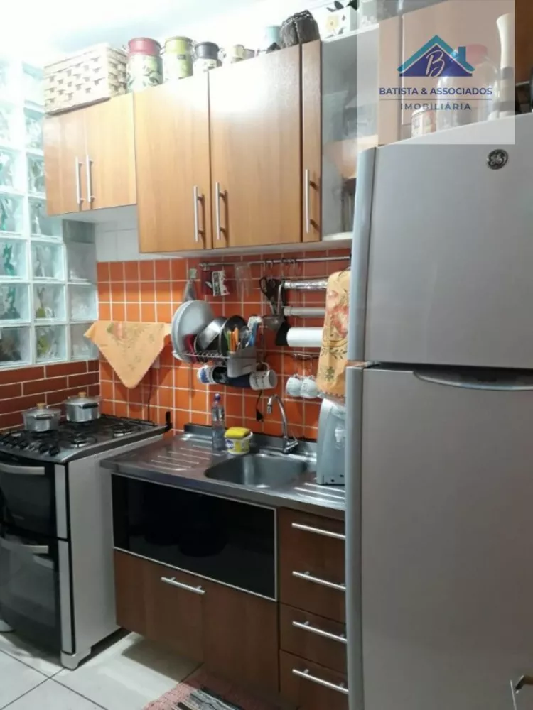 Apartamento à venda com 2 quartos, 48m² - Foto 3