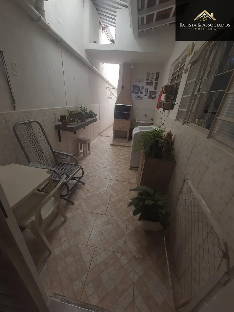 Casa, 3 quartos, 108 m² - Foto 2