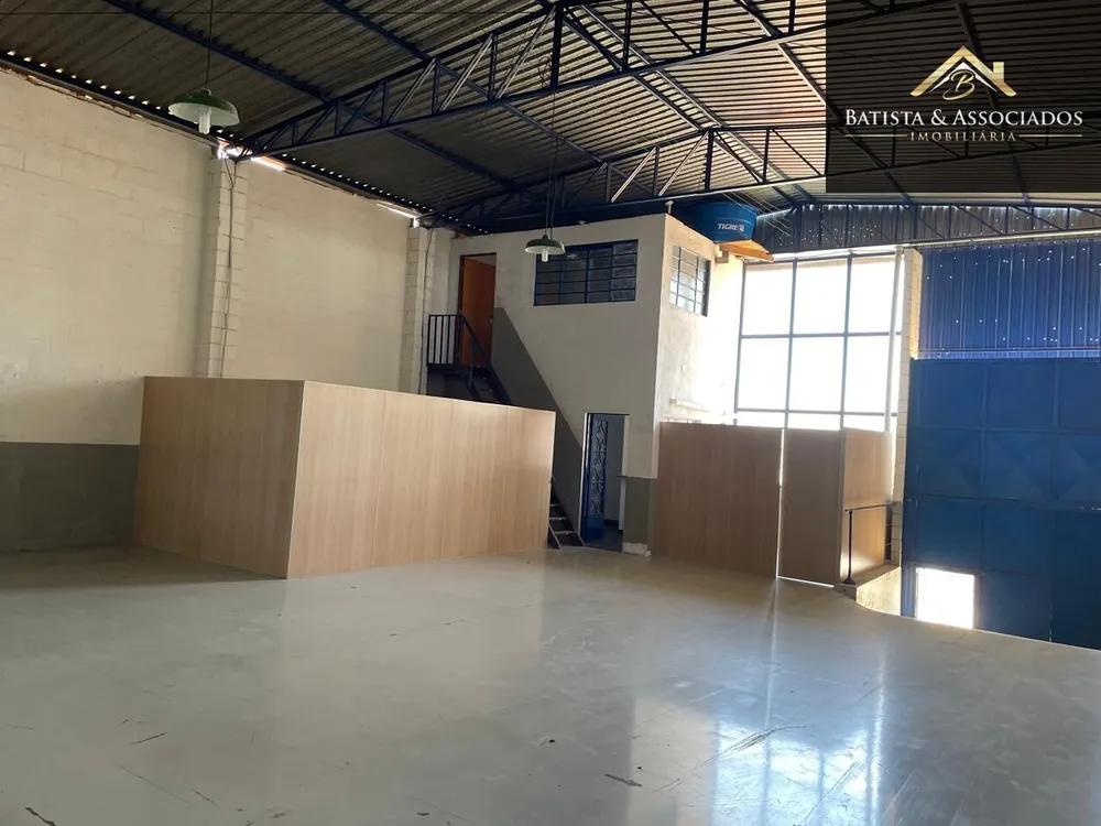 Loja-Salão, 200 m² - Foto 1