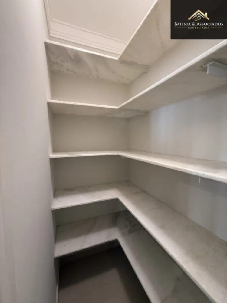 Sobrado, 4 quartos, 273 m² - Foto 2