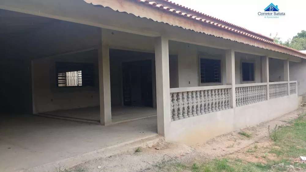 Fazenda à venda com 2 quartos, 1000m² - Foto 2