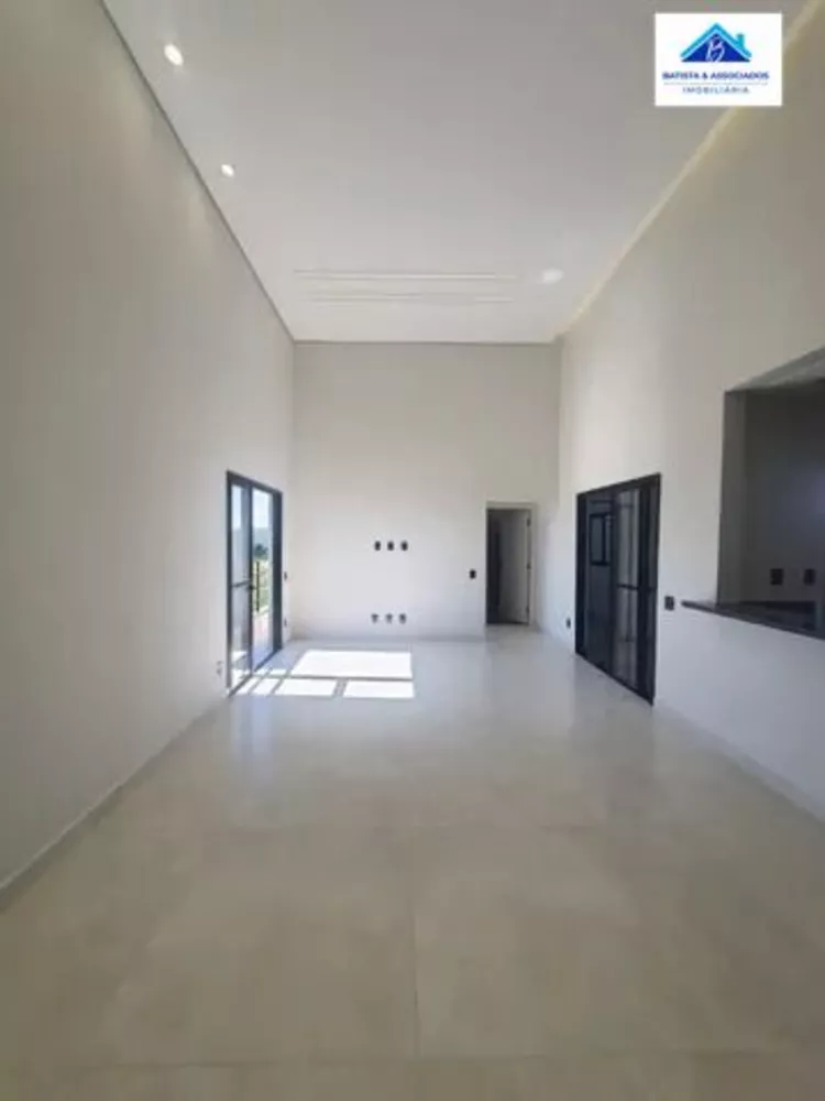 Casa à venda com 3 quartos, 163m² - Foto 4