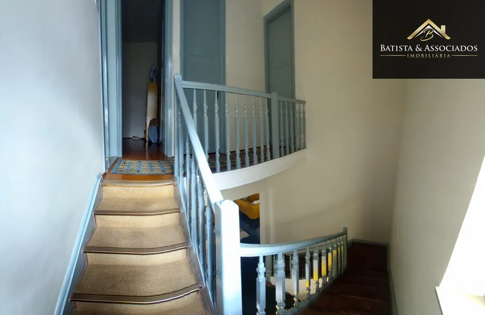 Casa, 4 quartos, 176 m² - Foto 1