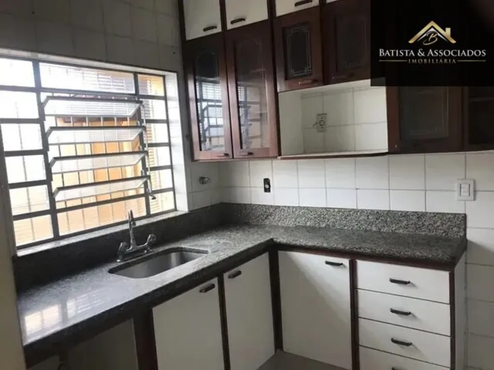 Casa, 3 quartos, 130 m² - Foto 2