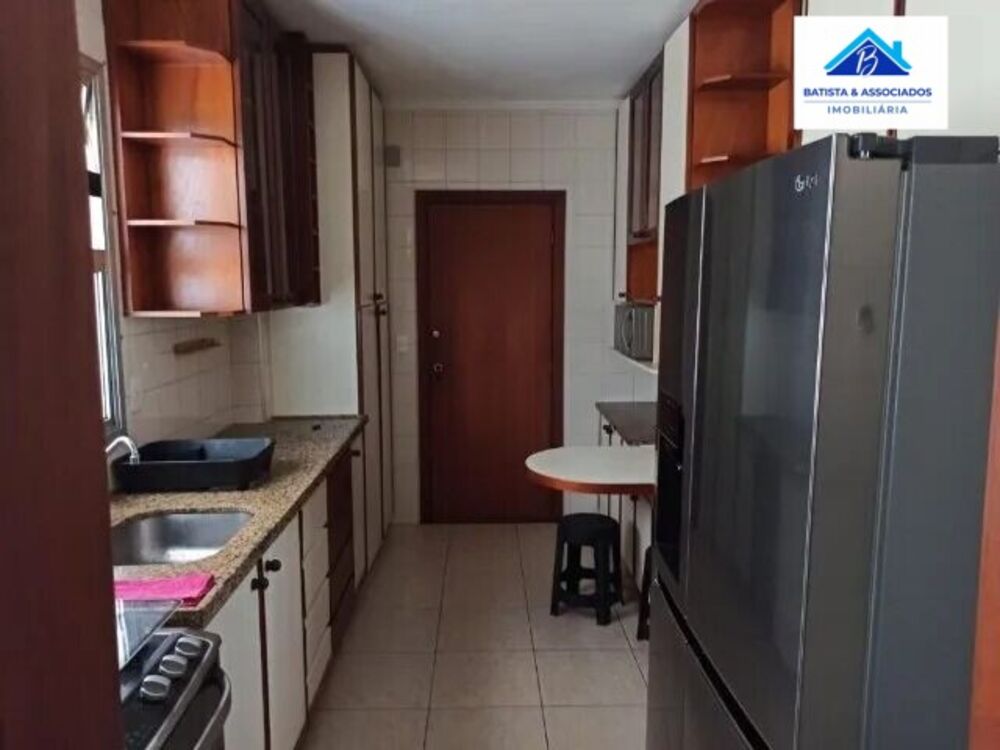 Apartamento à venda com 3 quartos, 102m² - Foto 2