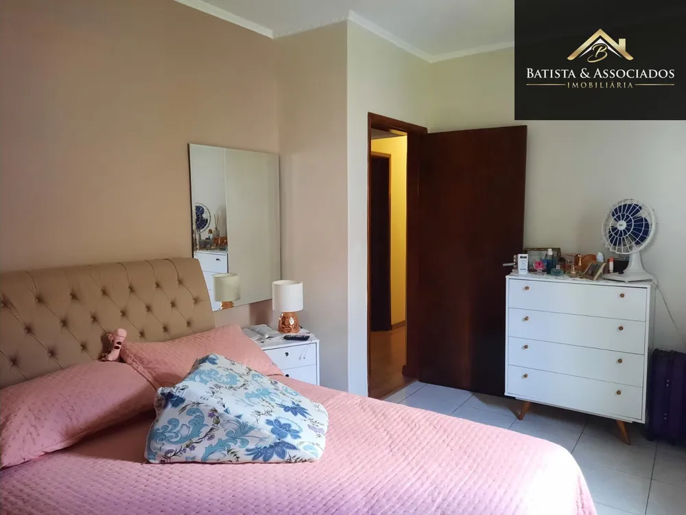 Casa, 3 quartos, 180 m² - Foto 2