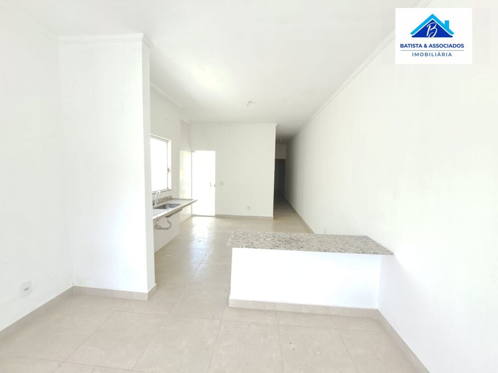 Casa, 2 quartos, 67 m² - Foto 1