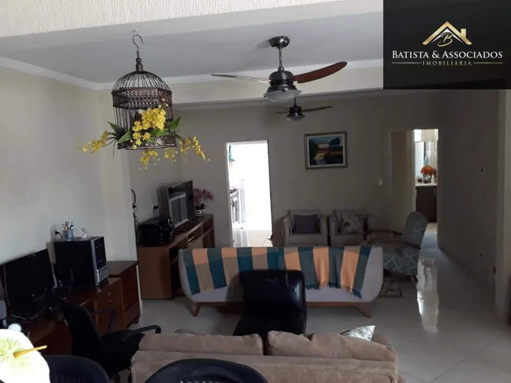 Casa, 3 quartos, 154 m² - Foto 2