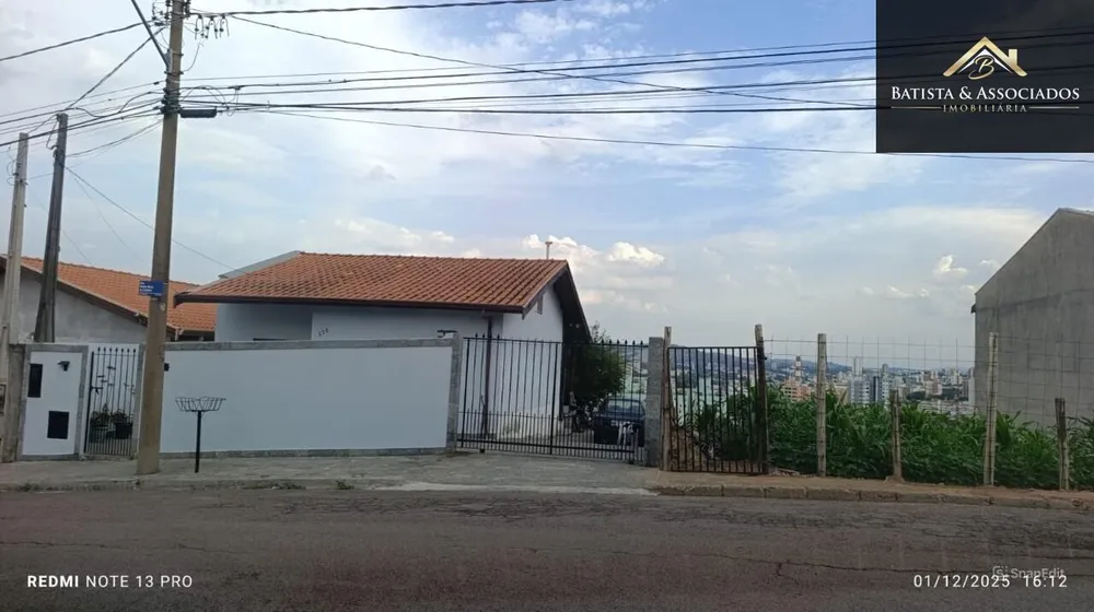 Casa, 3 quartos, 114 m² - Foto 1
