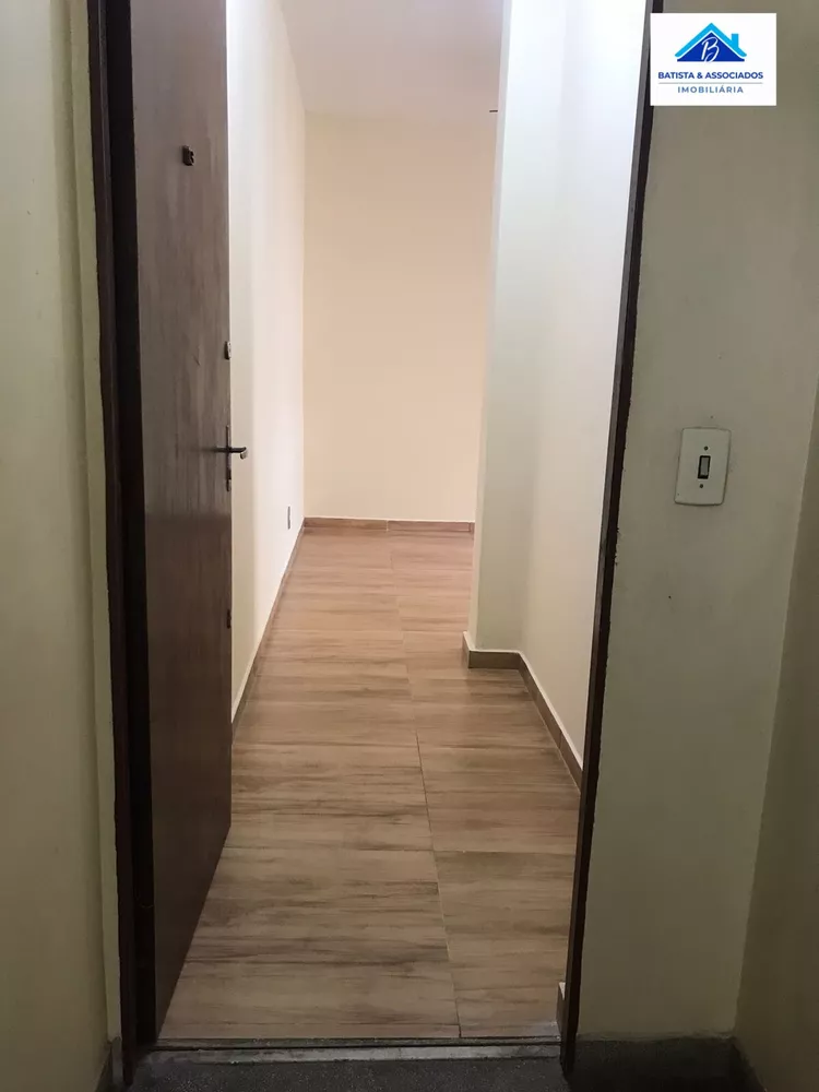 Apartamento à venda com 1 quarto, 56m² - Foto 4