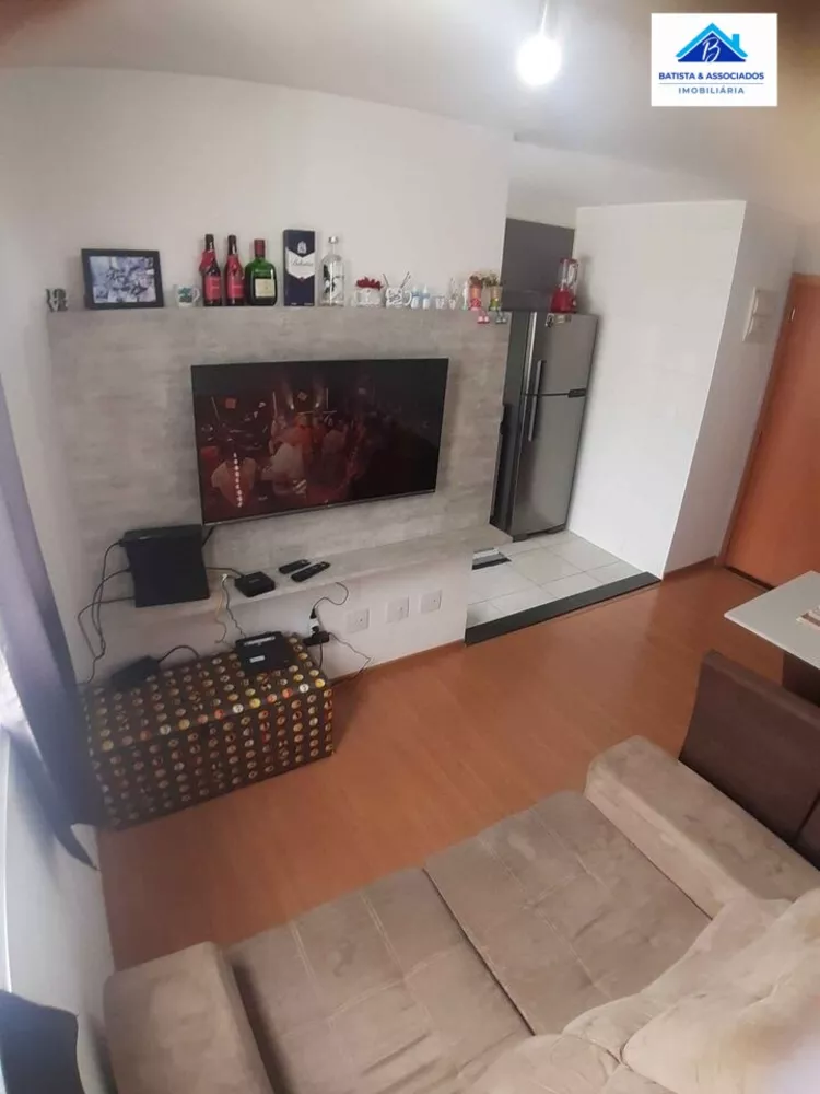 Apartamento à venda com 2 quartos, 47m² - Foto 2