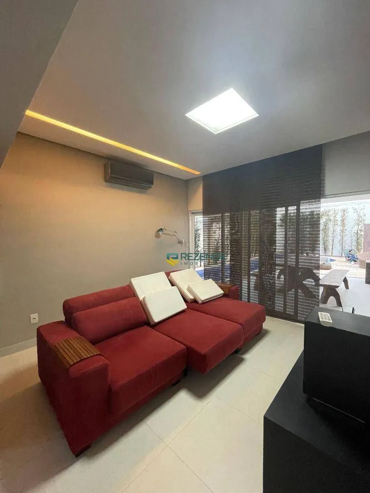 Sobrado, 3 quartos, 305 m² - Foto 1