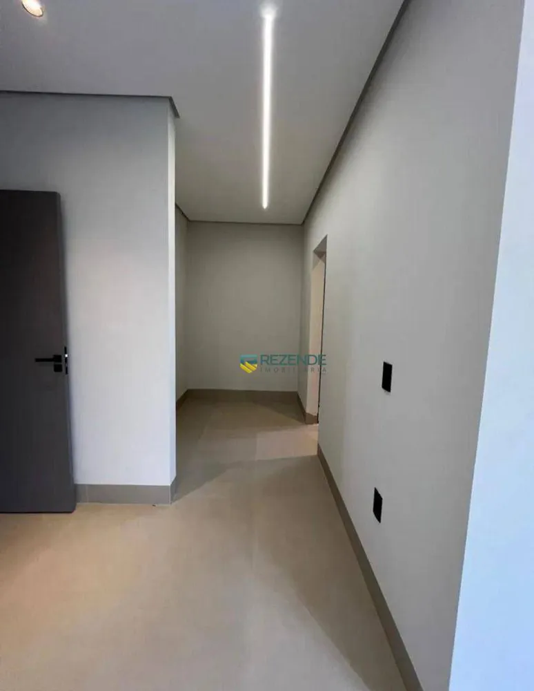 Casa, 4 quartos, 207 m² - Foto 3