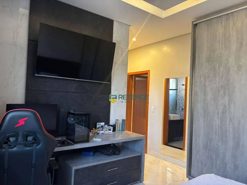Casa, 4 quartos, 276 m² - Foto 2