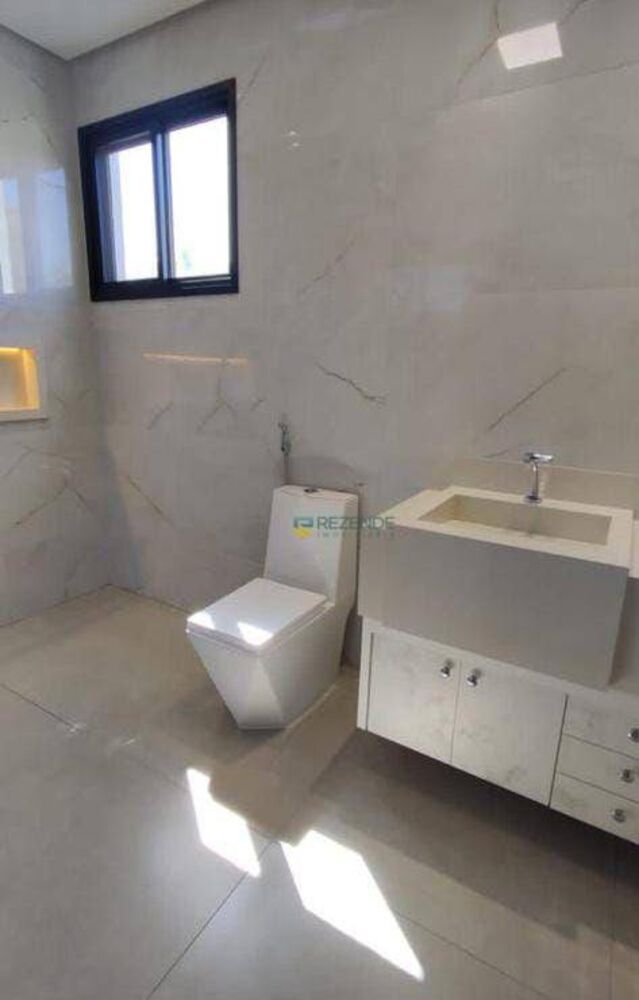 Sobrado à venda com 4 quartos, 307m² - Foto 6