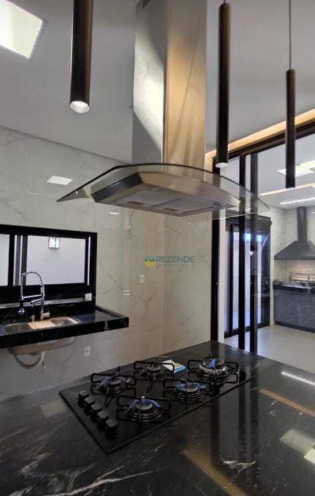 Sobrado à venda com 4 quartos, 307m² - Foto 10