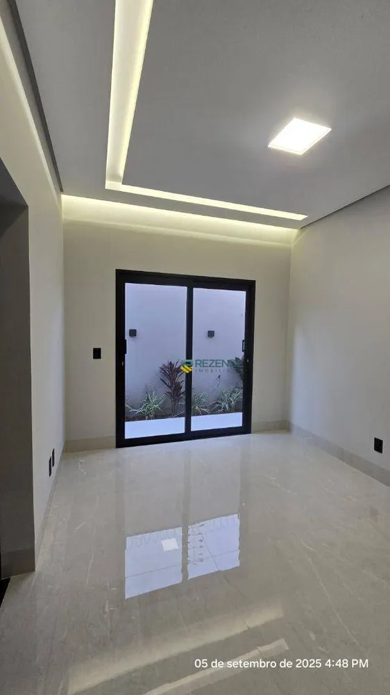 Casa, 3 quartos, 141 m² - Foto 1