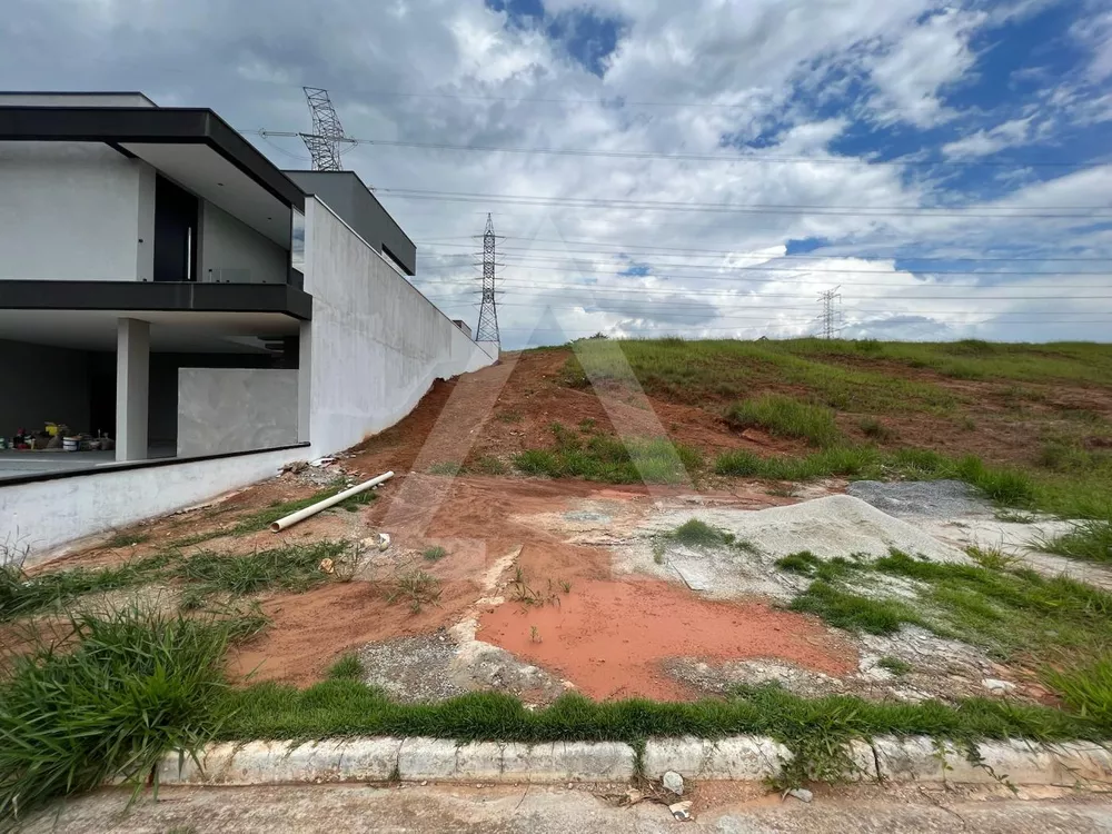 Terreno à venda, 320m² - Foto 1