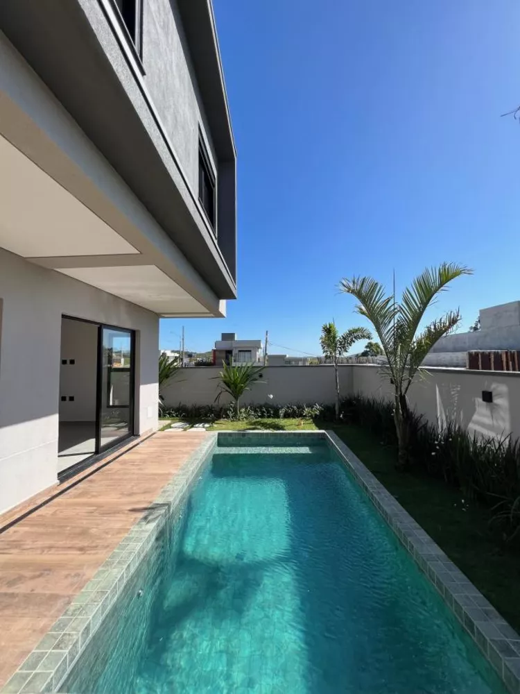 Casa de Condomínio à venda com 3 quartos, 310m² - Foto 1