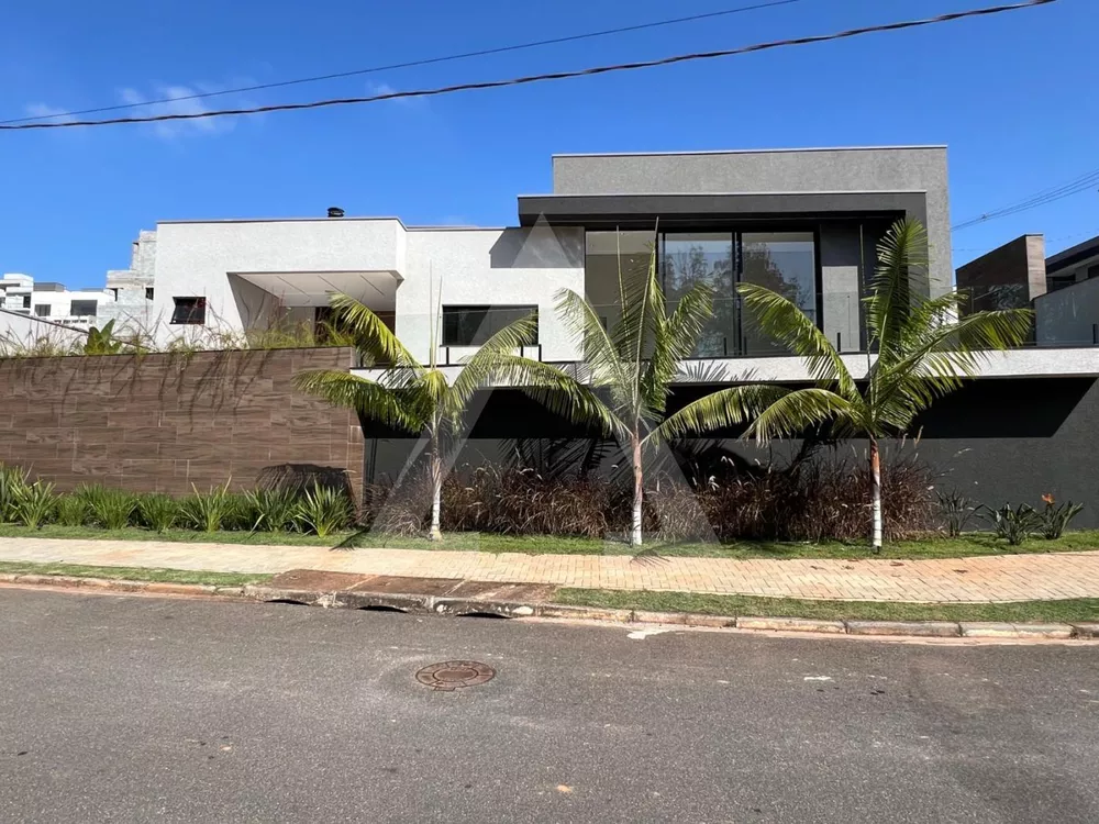 Casa de Condomínio à venda com 3 quartos, 200m² - Foto 2