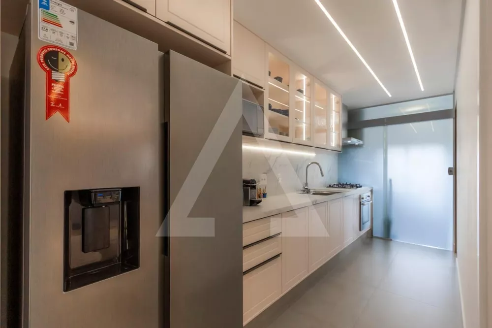 Apartamento à venda com 3 quartos, 116m² - Foto 3