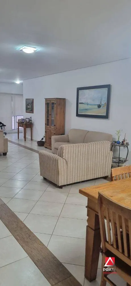 Casa, 3 quartos, 266 m² - Foto 6