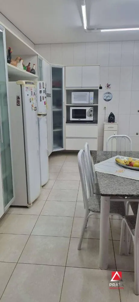 Casa, 3 quartos, 266 m² - Foto 9