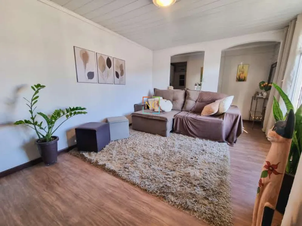 Casa, 5 quartos, 195 m² - Foto 3