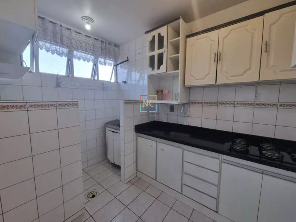 Apartamento à venda com 2 quartos, 45m² - Foto 1