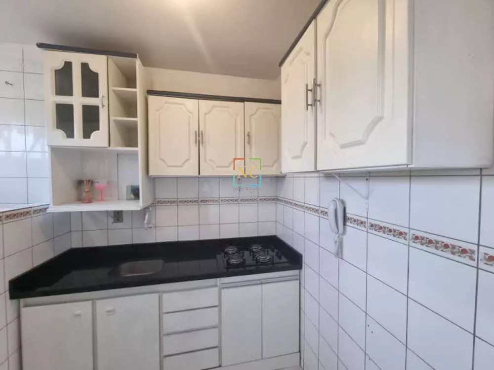 Apartamento à venda com 2 quartos, 45m² - Foto 3