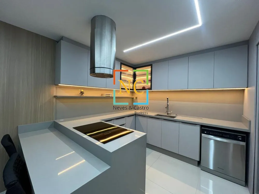 Cobertura, 3 quartos, 215 m² - Foto 8