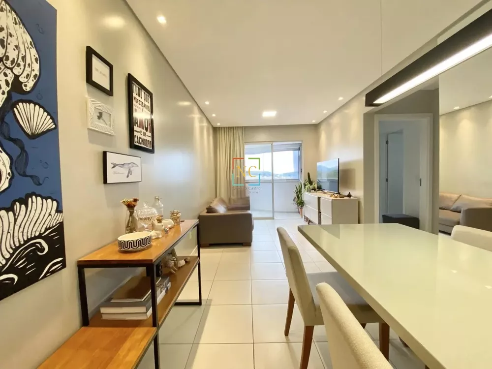 Apartamento à venda com 2 quartos, 74m² - Foto 4