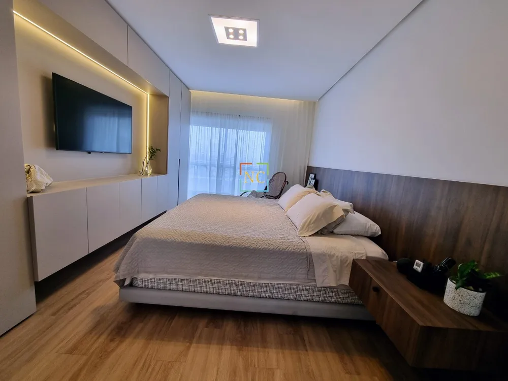 Cobertura, 3 quartos, 248 m² - Foto 15