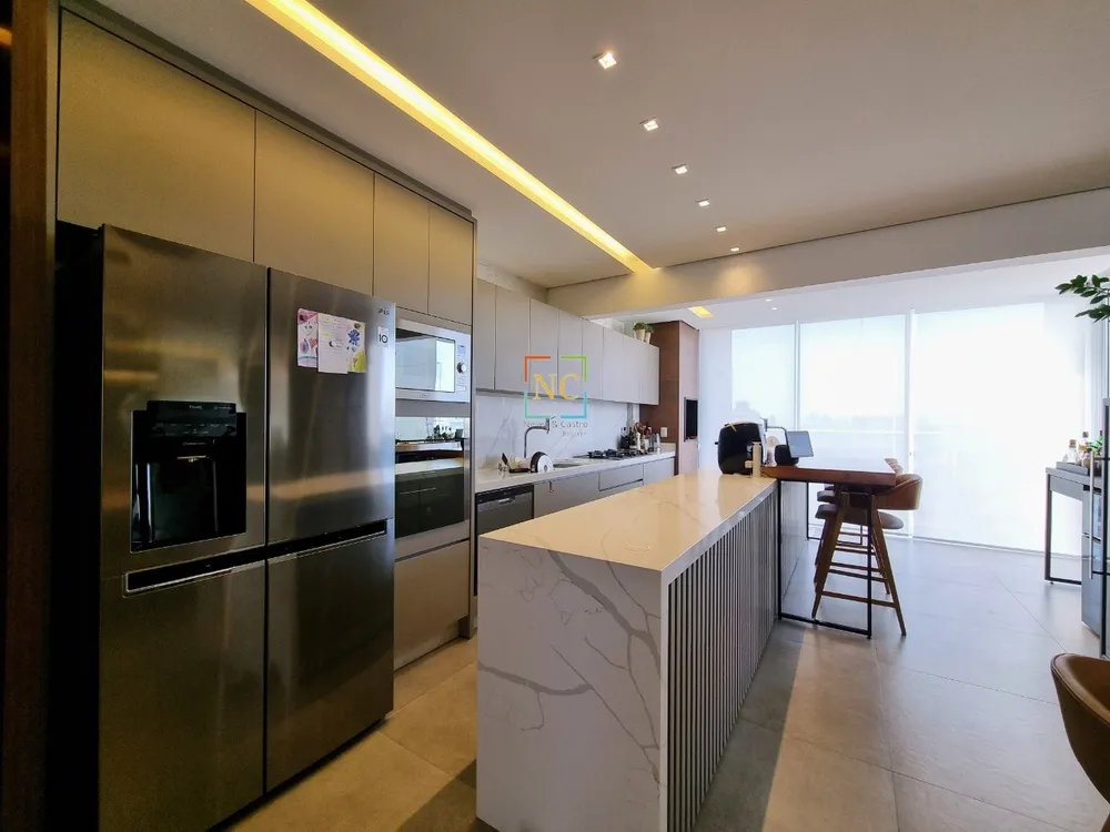 Cobertura, 3 quartos, 248 m² - Foto 4