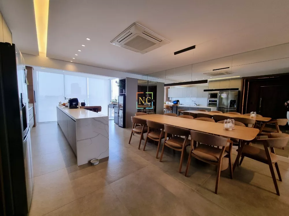 Cobertura à venda com 3 quartos, 248m² - Foto 13