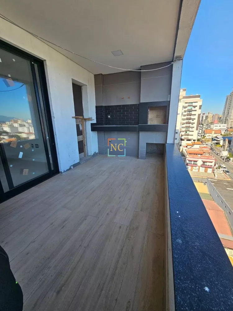 Apartamento à venda com 2 quartos, 89m² - Foto 3