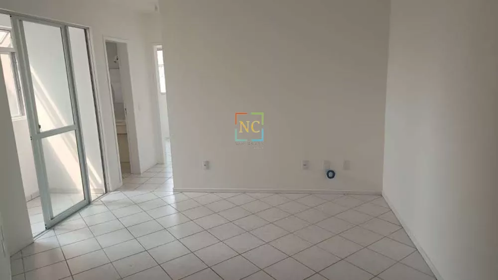 Apartamento à venda com 2 quartos, 52m² - Foto 2