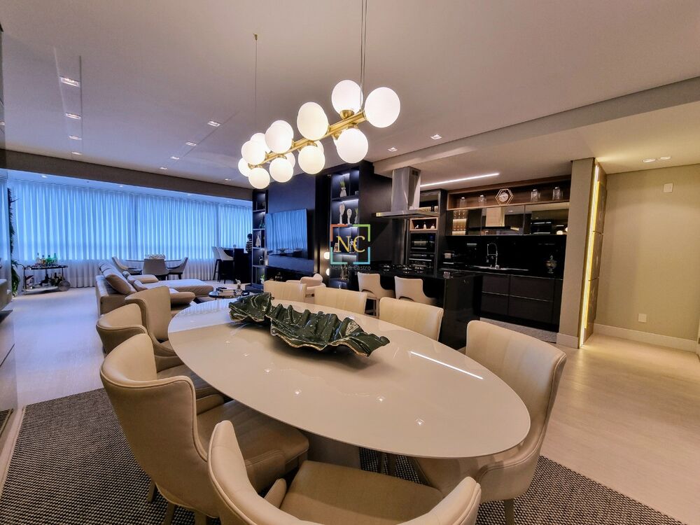 Apartamento, 3 quartos, 147 m² - Foto 2