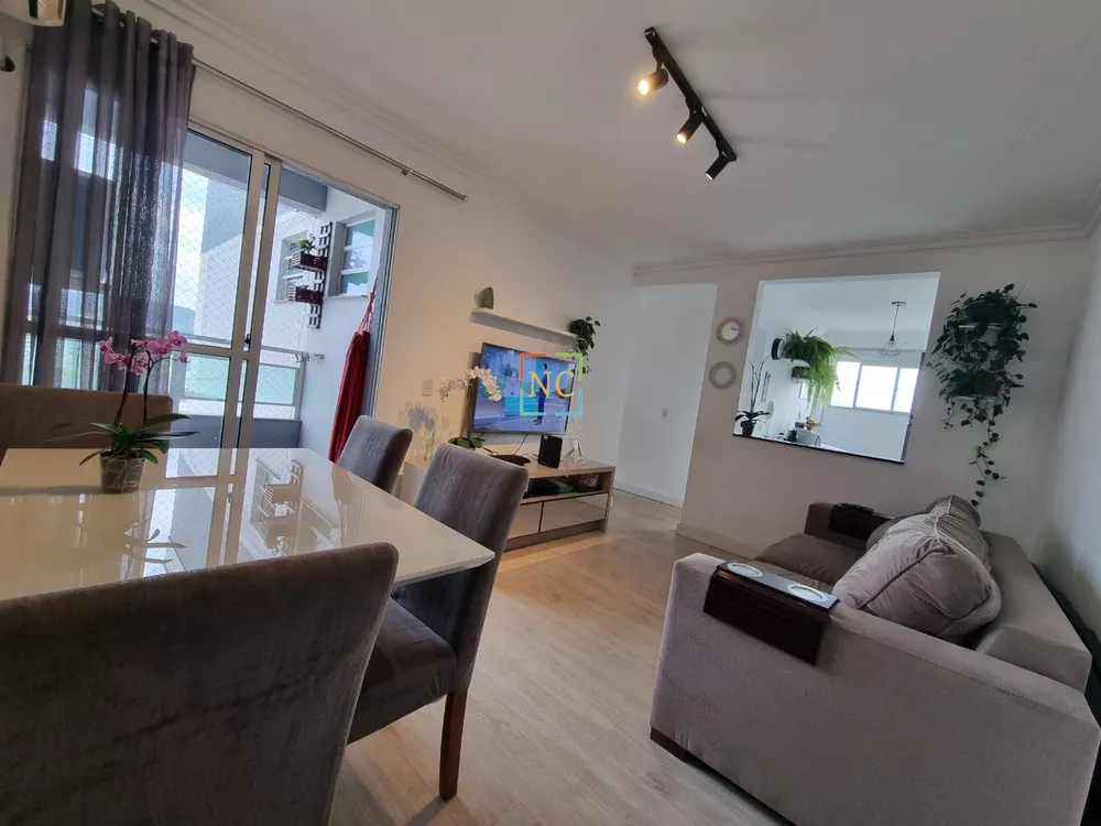 Apartamento à venda com 3 quartos, 69m² - Foto 4