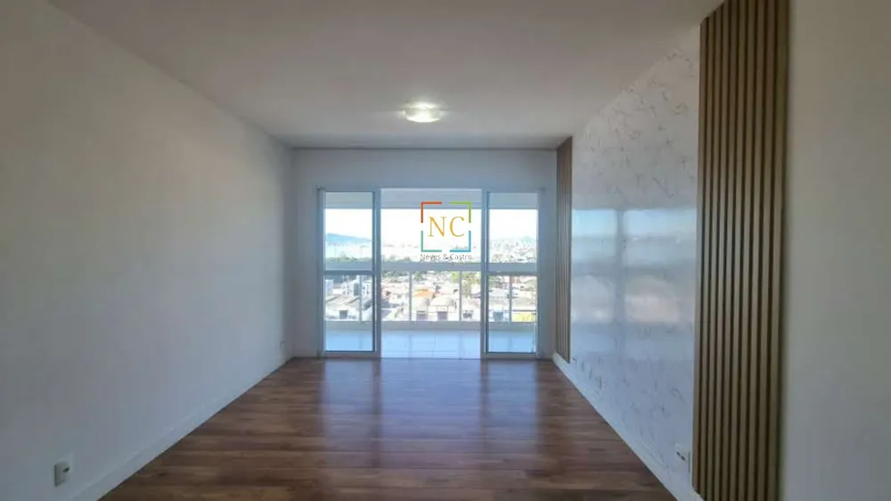 Apartamento, 3 quartos, 112 m² - Foto 2