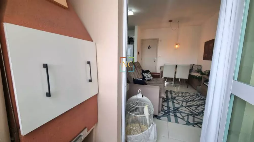 Apartamento à venda com 2 quartos, 58m² - Foto 4