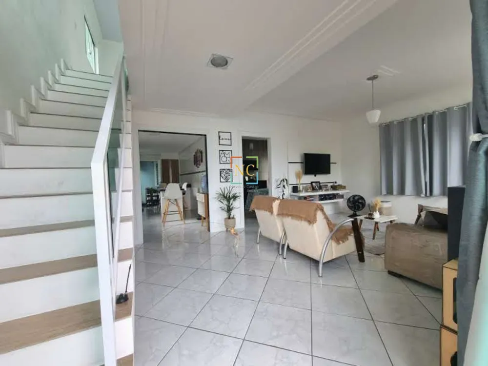Casa, 4 quartos, 240 m² - Foto 3