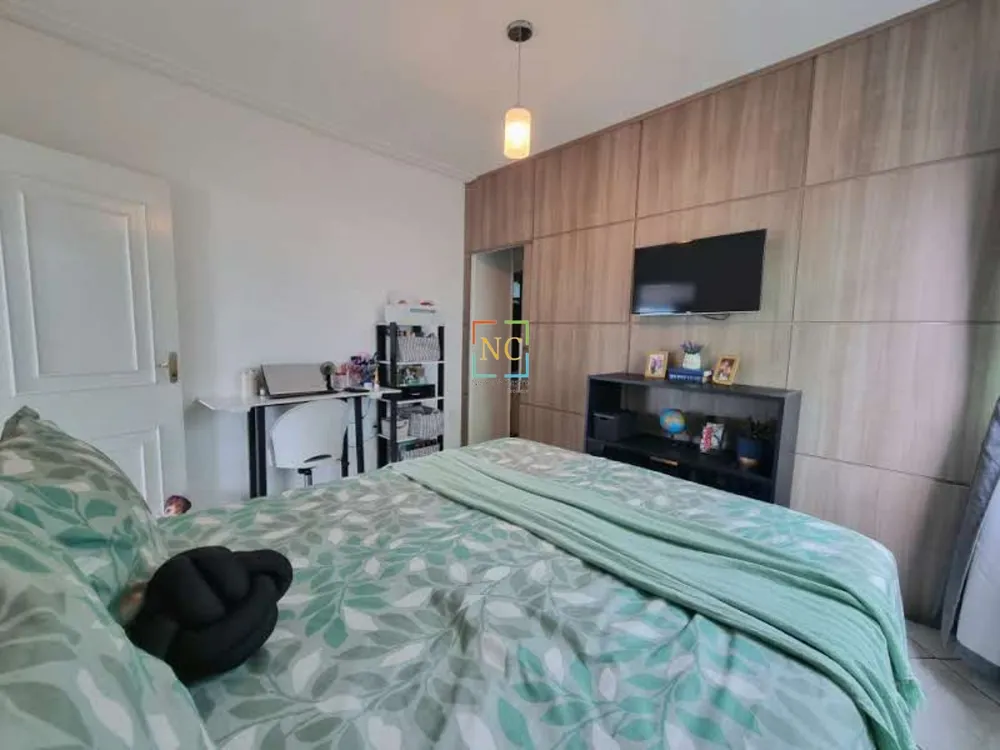 Casa, 4 quartos, 240 m² - Foto 10